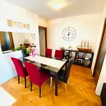 Lucija Apartament Split