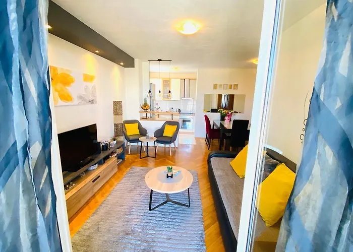 Apartment Lucija
