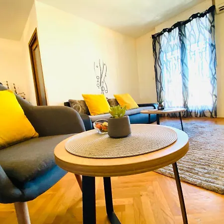 Apartment Lucija